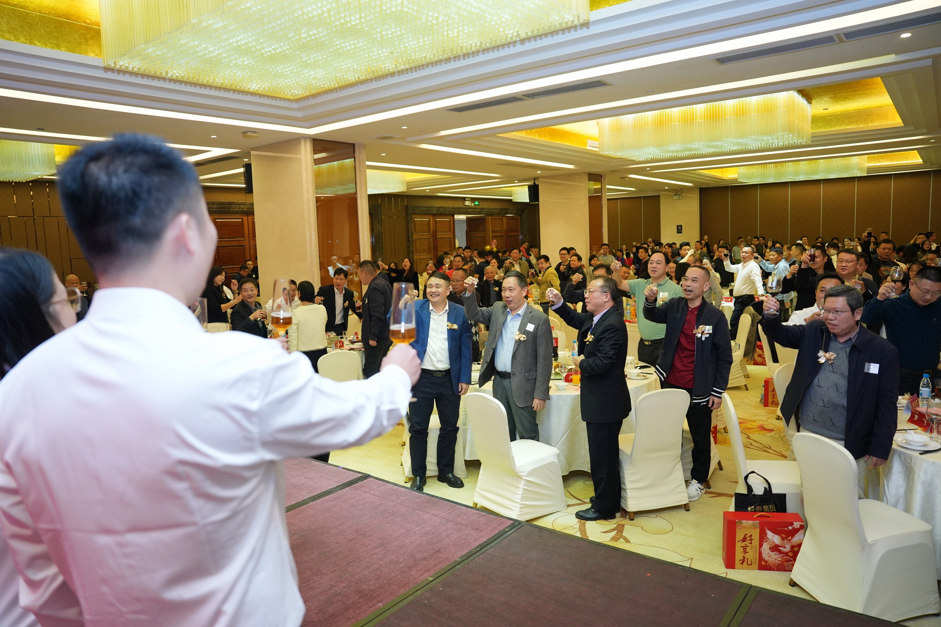 携手十五载,共创新未来|九游会十五周年庆典晚宴圆满落幕